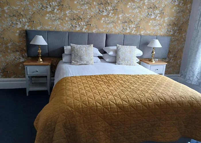 Ormsgill 2* Barrow-in-Furness